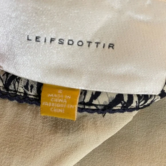 🐦‍⬛ EUC Leifsdottir Anthropologie pleated mini skirt sz 6 - Picture 7 of 10